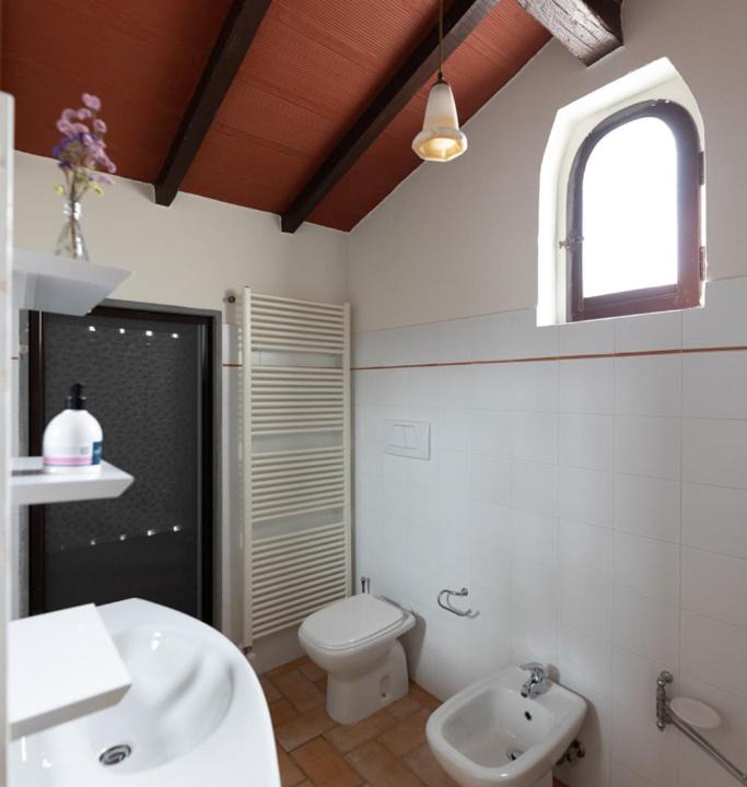 Photo of Bathroom in Porciano