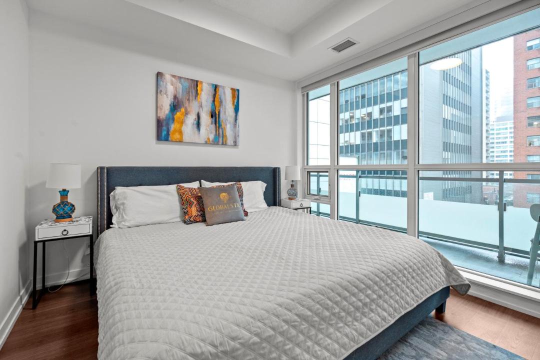 Photo of Bedroom in Yonge-Eglinton