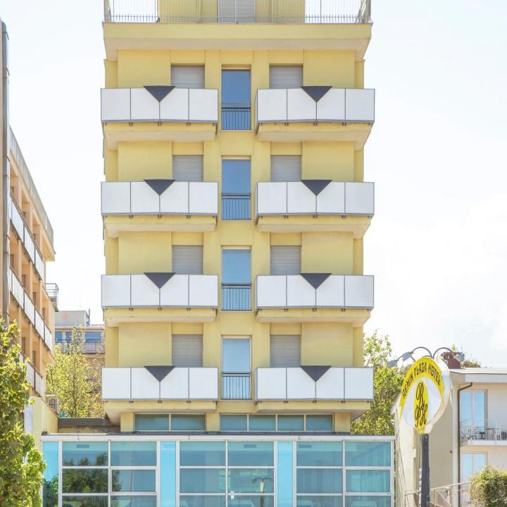 Photo of Buildings in Marina Centro