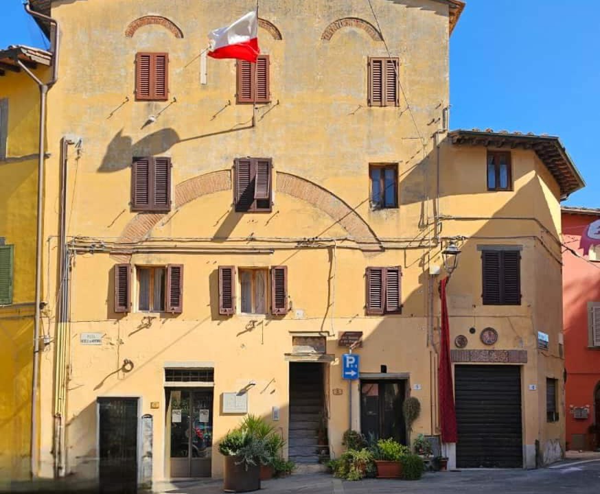 Photo of Others in Montopoli in Val d'Arno