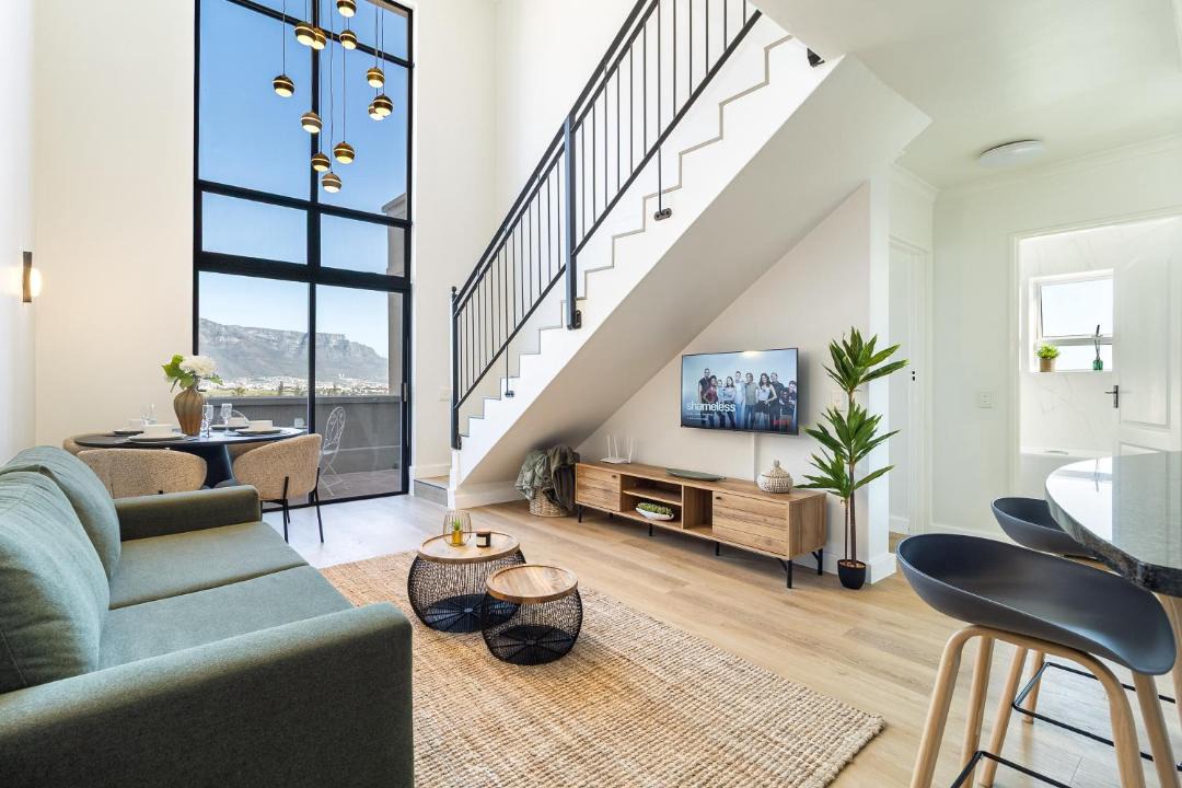 Photo of Livingroom in Century City