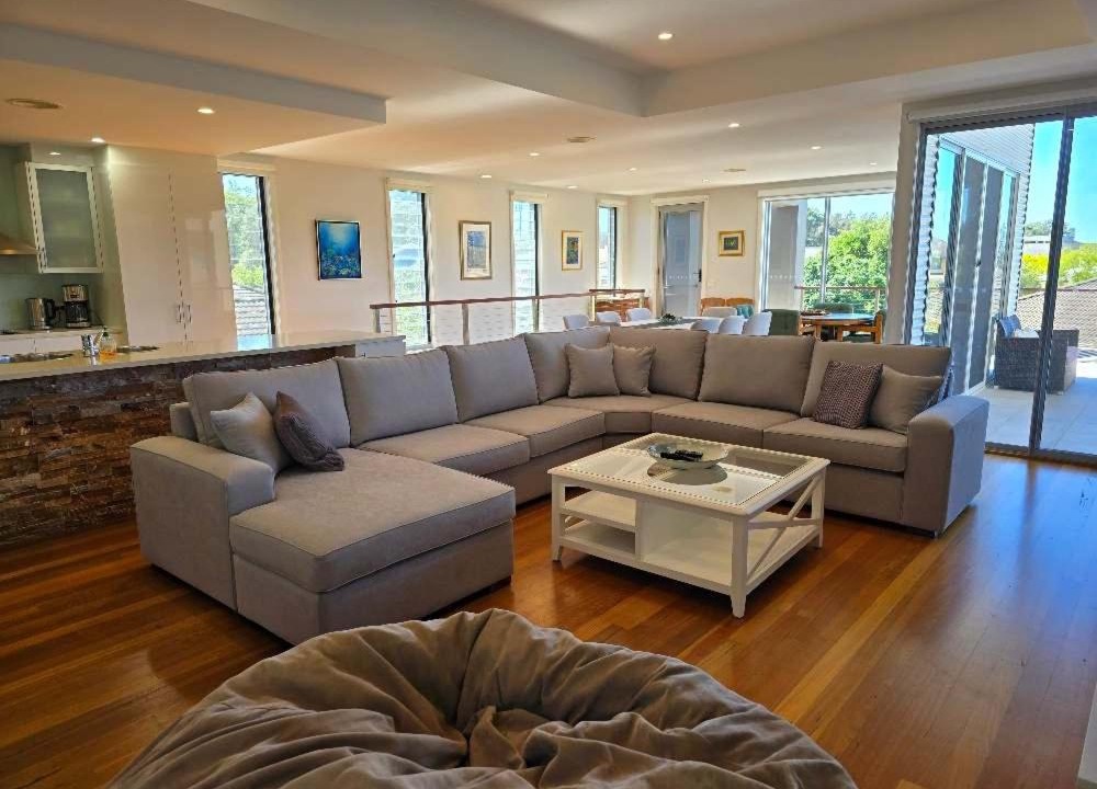 Photo of Livingroom in Long Beach