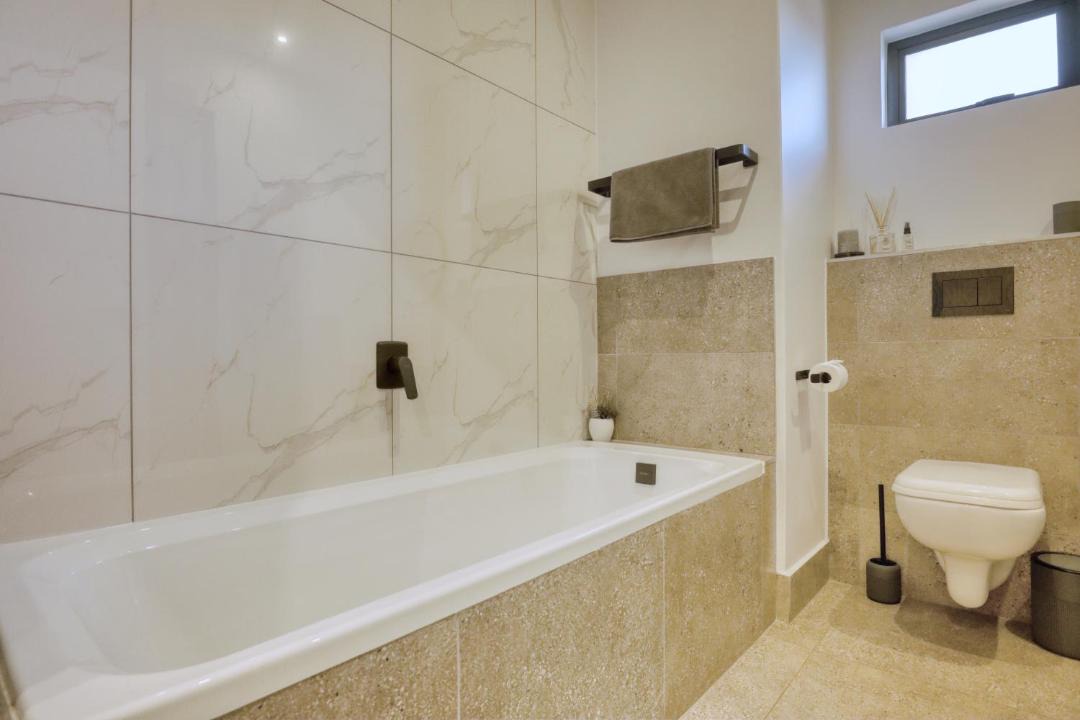 Photo of Bathroom in Greater Johannesburg Metropolitan Area