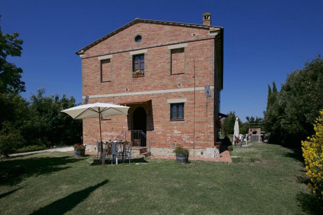 Photo of Others in Torre A Castello