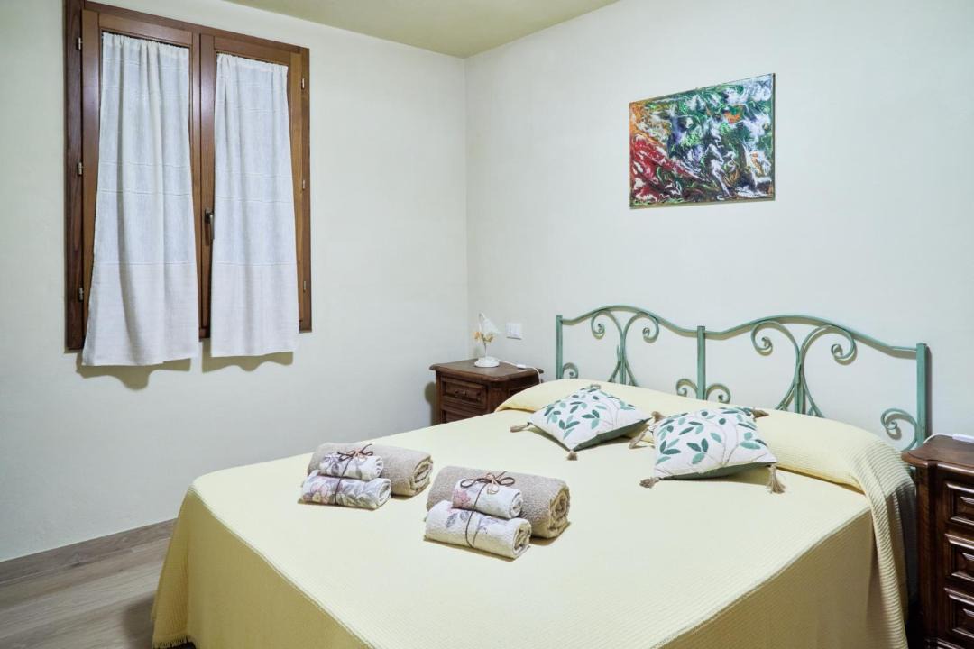 Photo of Bedroom in Montevarchi