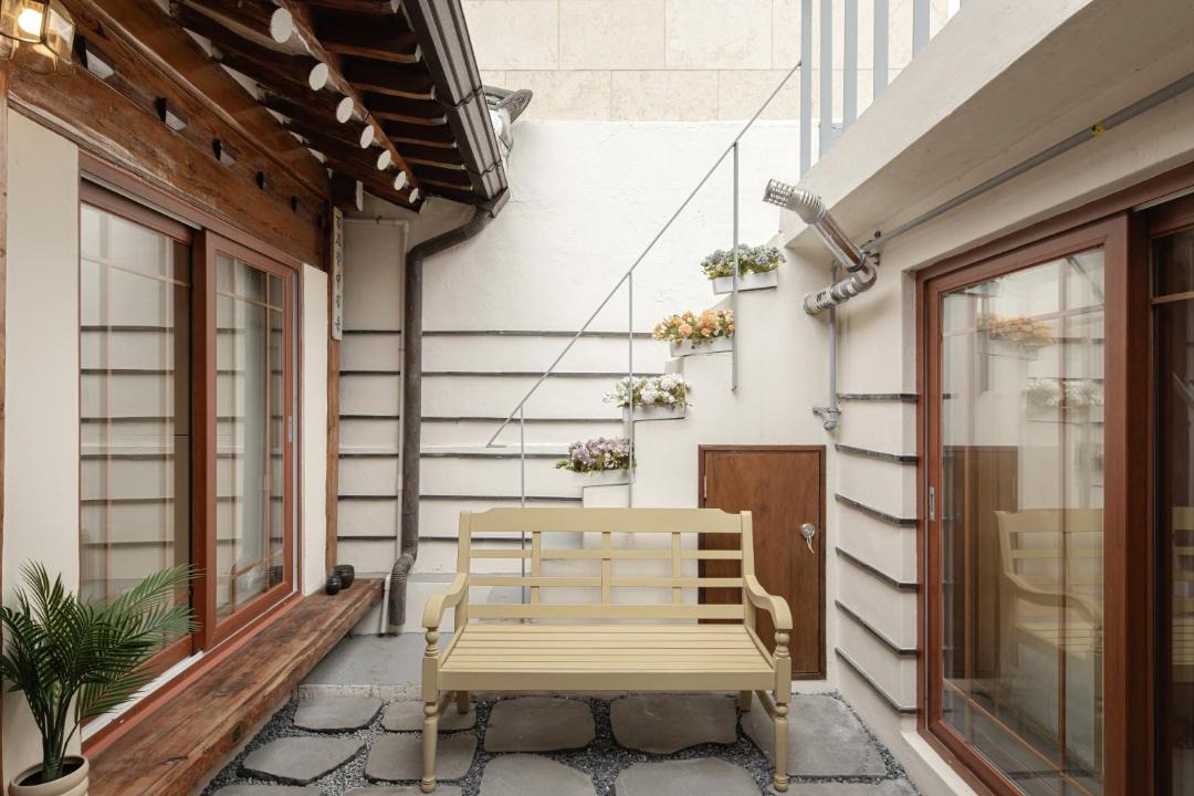Photo of Patio Balcony in Hyehwa
