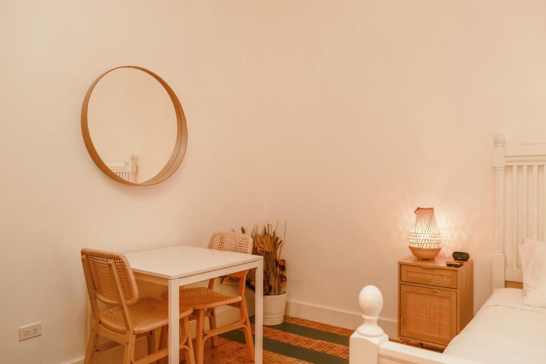 Photo of Bedroom in Estate East Street