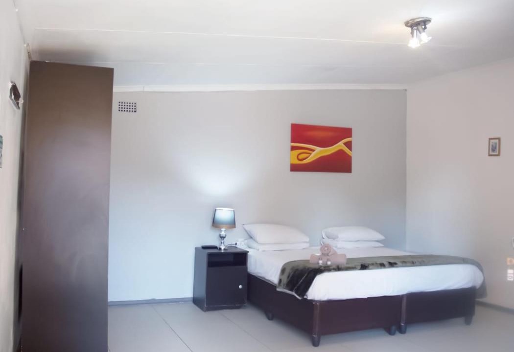 Photo of Bedroom in Linden