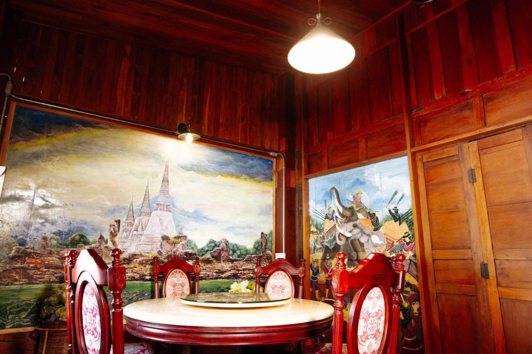 Photo of Others in Samphao Lom