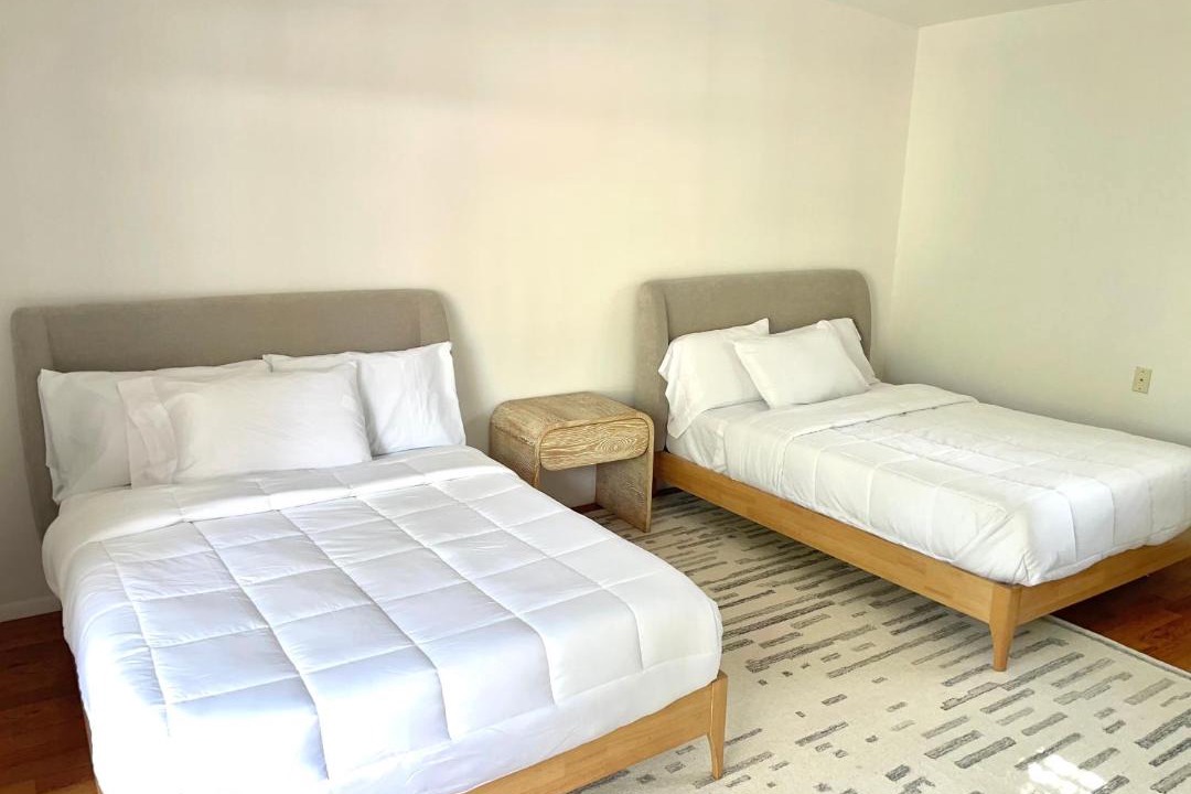 Photo of Bedroom in Wainscott Woods