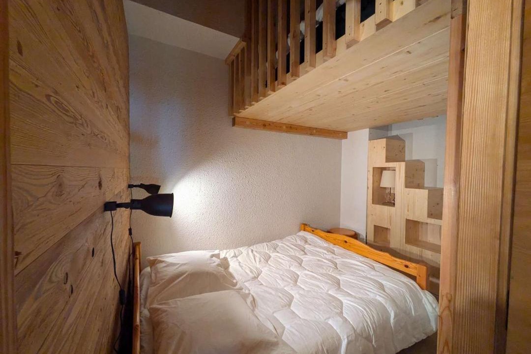 Photo of Bedroom in Areches