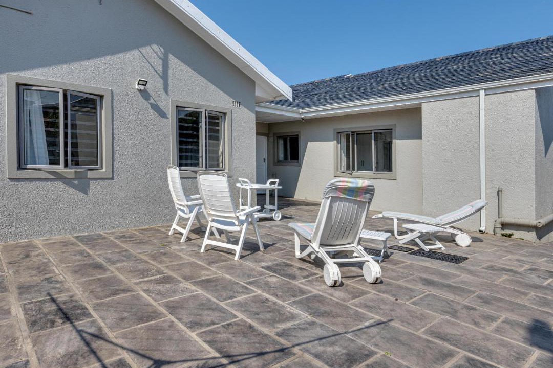 Photo of Others in Sandbaai