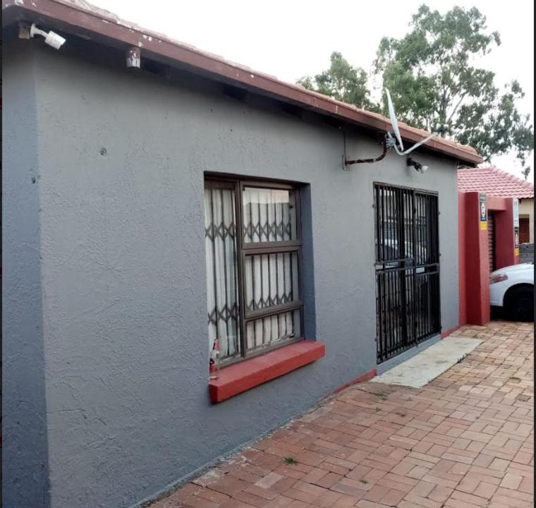 Photo of Buildings in Greater Johannesburg Metropolitan Area