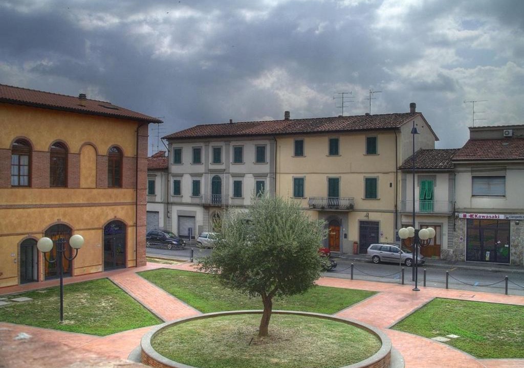 Photo of Buildings in Fucecchio