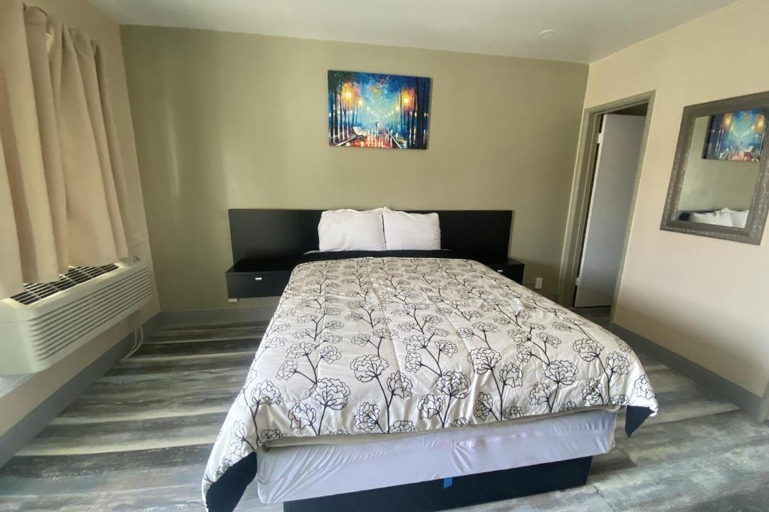 Photo of Bedroom in Five Points Northeast
