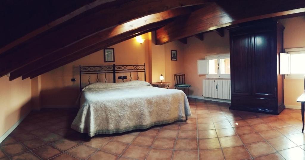 Photo of Bedroom in Crevalcore