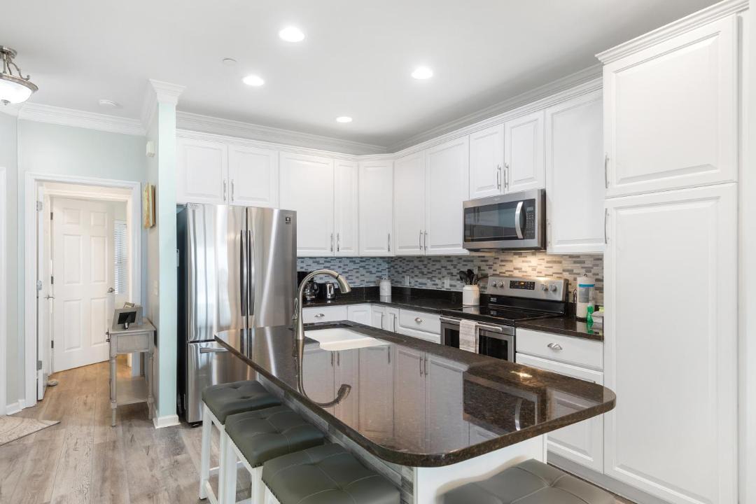 Photo of Kitchen in Waters Edge