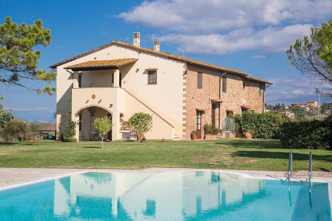 Photo of Others in Sughera