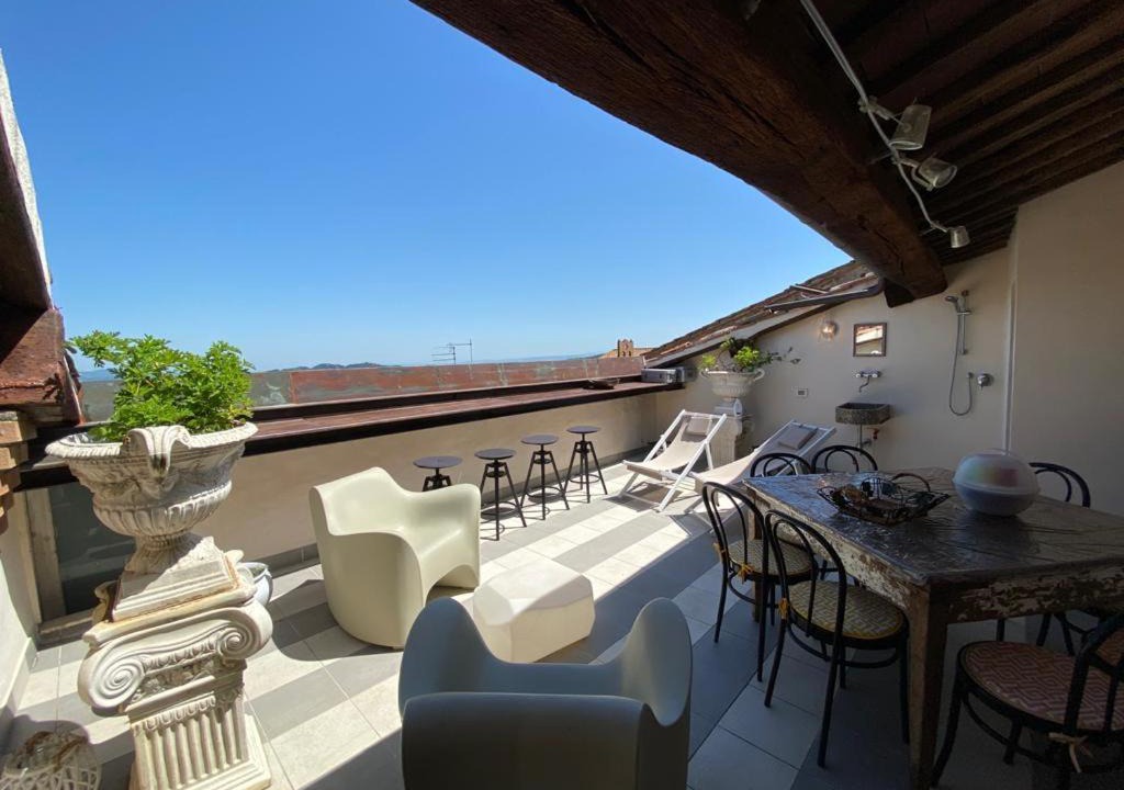 Photo of Patio Balcony in Radicondoli