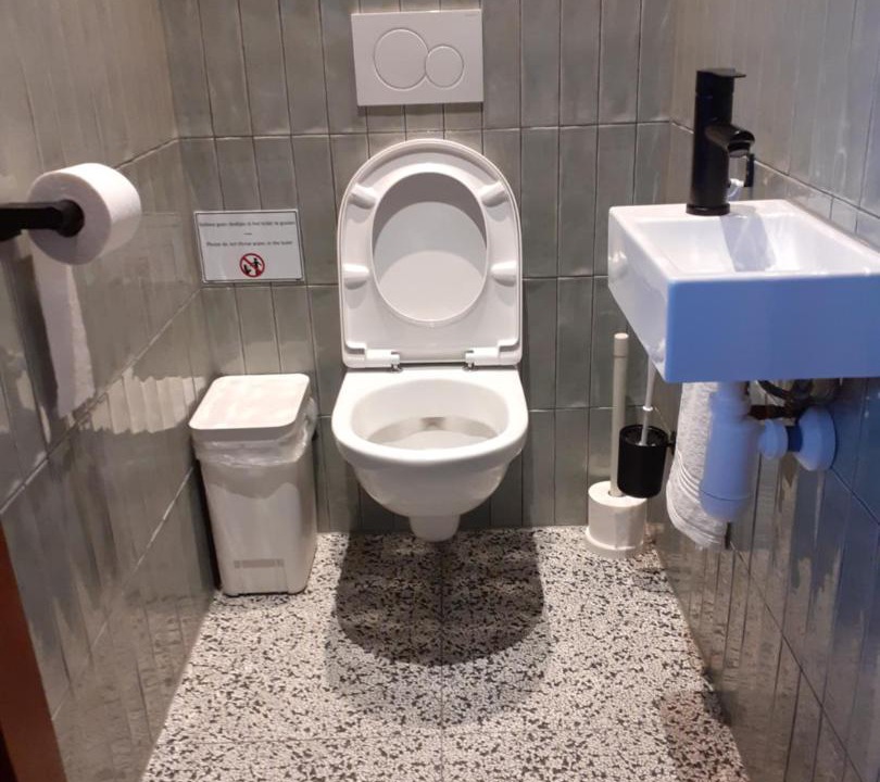 Photo of Bathroom in Warder
