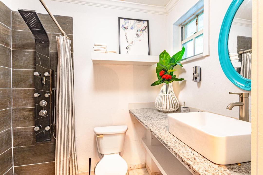 Photo of Bathroom in Gambier