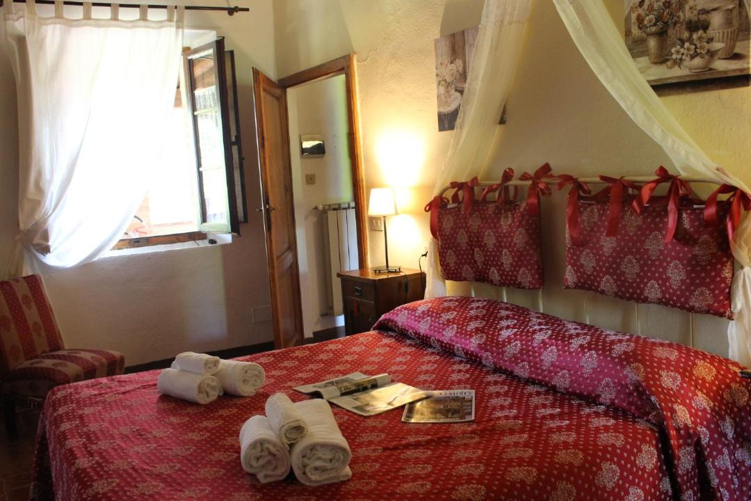 Photo of Bedroom in Colle di Val d'Elsa