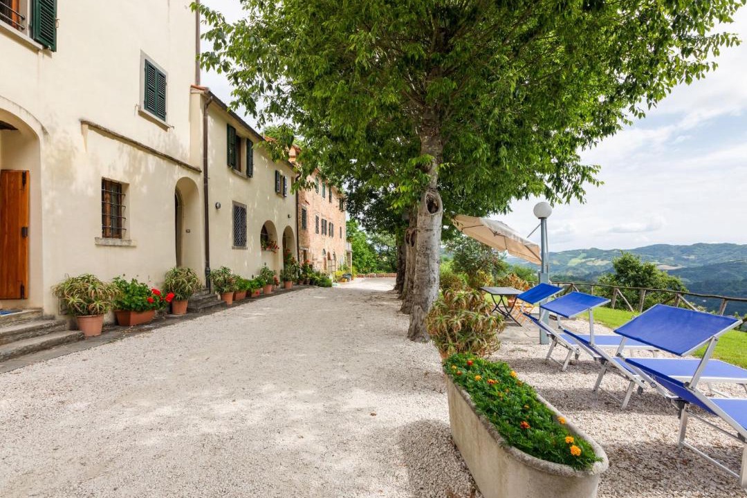 Photo of Buildings in Tredozio
