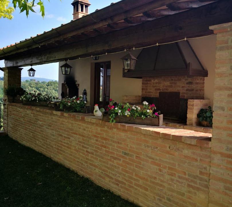 Photo of Buildings in Crespina