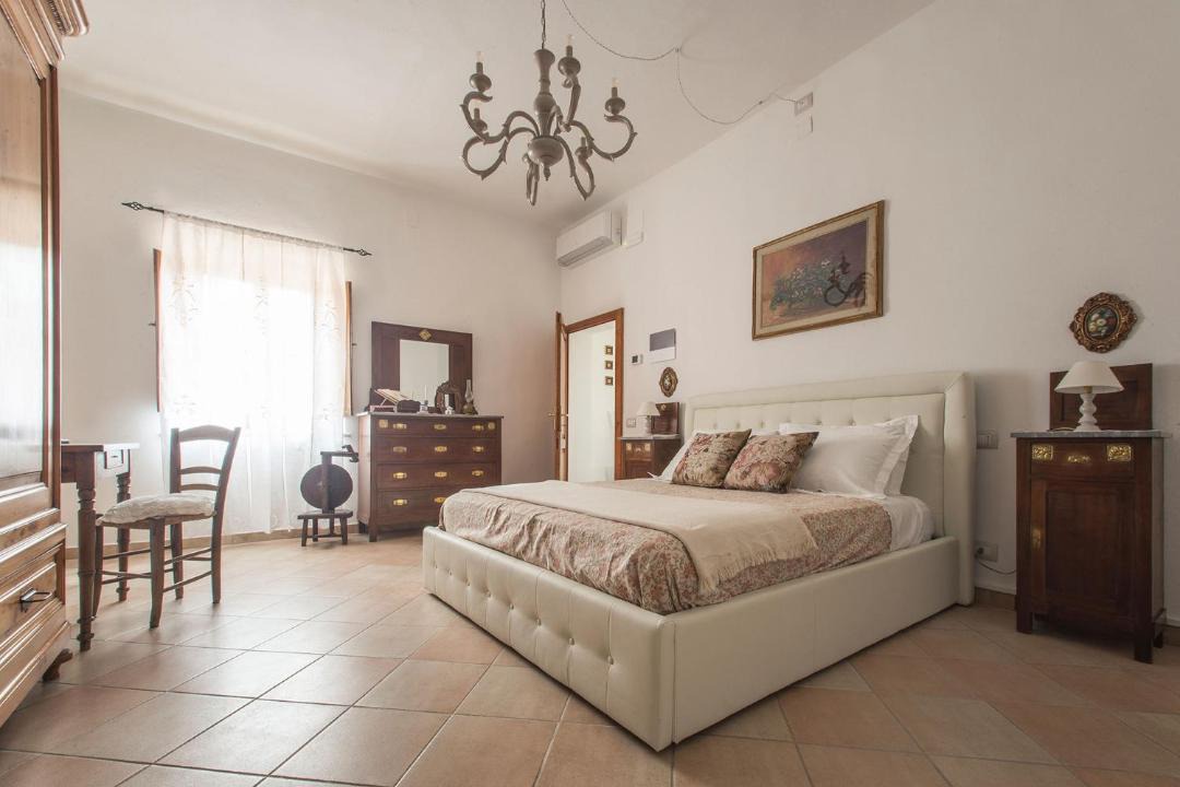 Photo of Others in Palaia