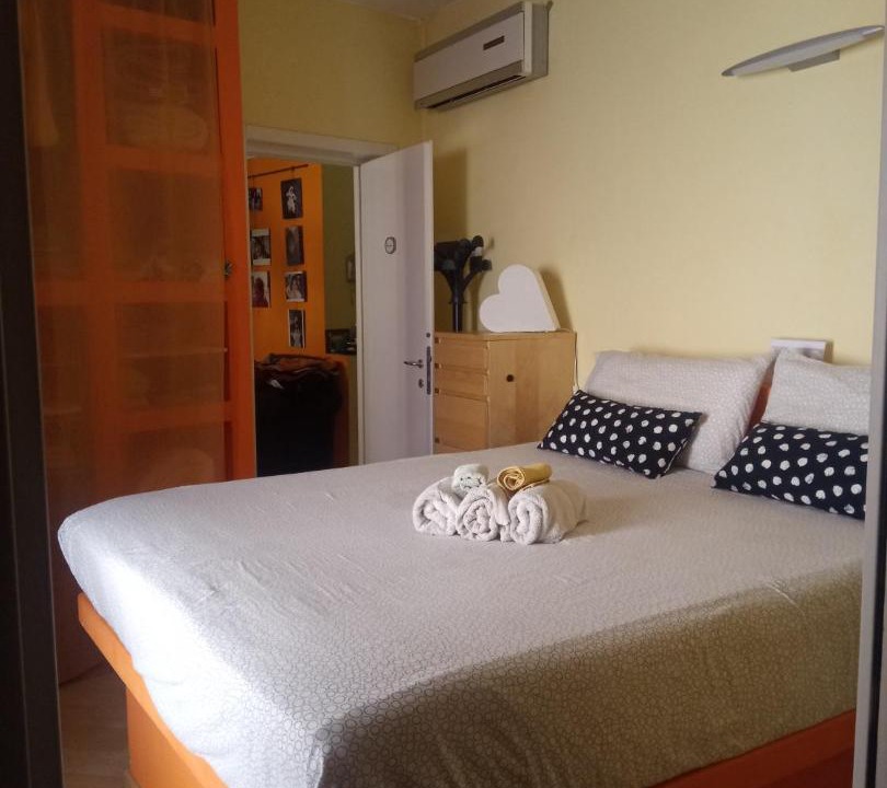 Photo of Bedroom in Fiorenzuola d'Arda