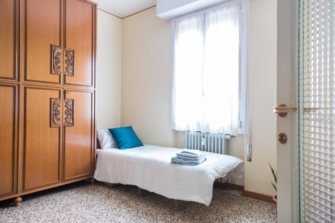 Photo of Bedroom in Parma