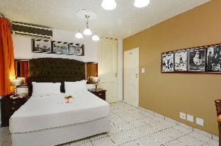 Photo of Bedroom in Houghton Estate