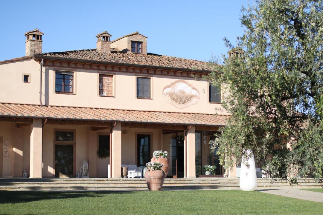 Photo of Others in Colleoli