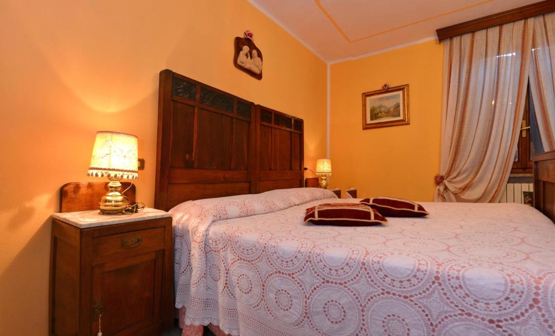 Photo of Bedroom in Busseto