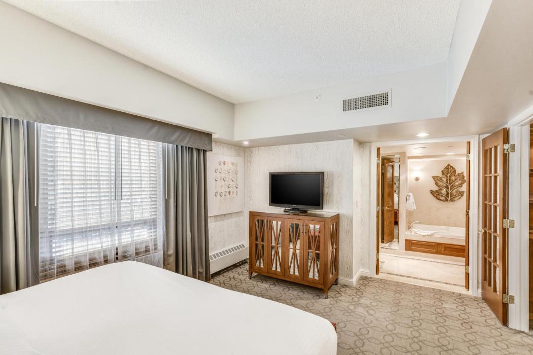 Photo of Bedroom in Stateline