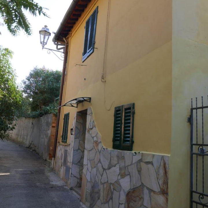 Photo of Buildings in Palaia