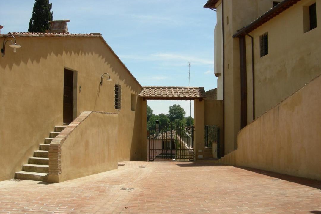 Photo of Buildings in Palaia