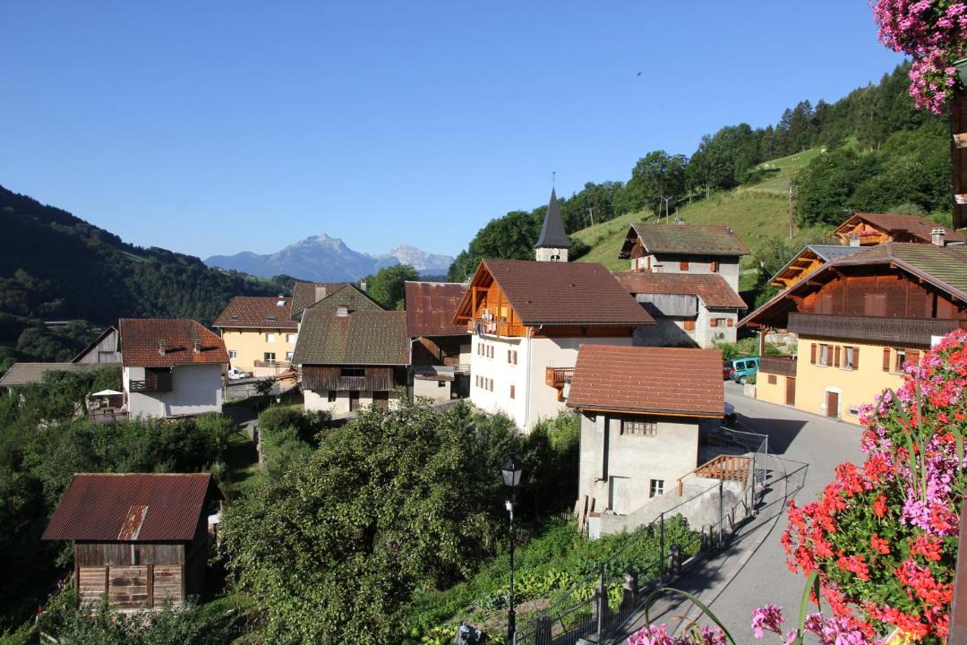 Photo of Others in Le Bouchet-Mont-Charvin