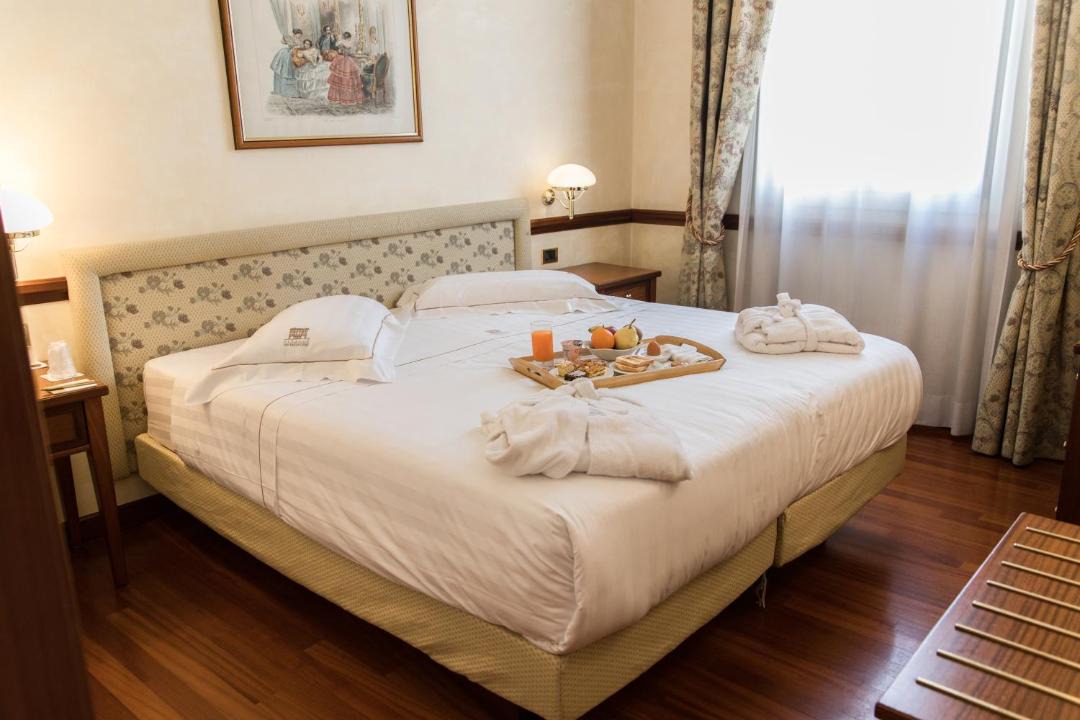 Photo of Bedroom in Correggio