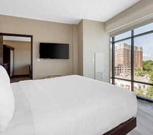 College Park Hotel 