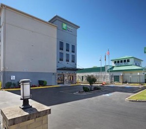 Holiday Inn Express Washington Parkway Ihg Hotel 