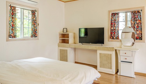 Basic Room, 1 Bedroom (104 (Studio / Pet Friendly))