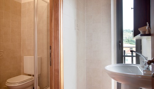 Standard Studio, 1 Queen Bed, Hill View, Tower