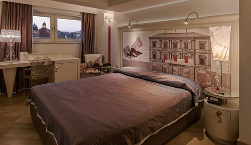 Design Double Room