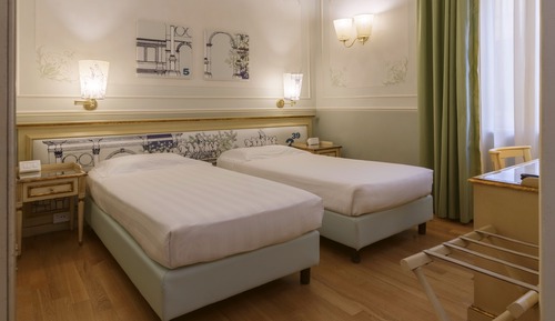 Comfort Twin Room