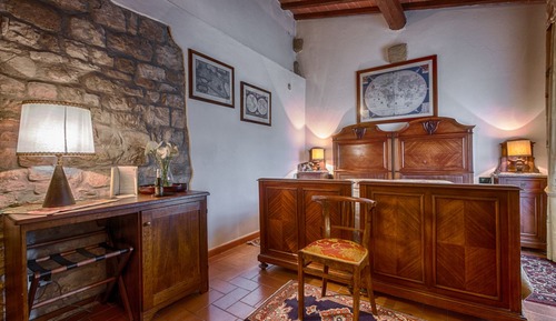Classic Double or Twin Room