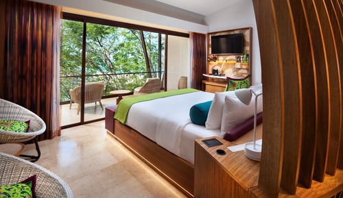Superior Room, 1 King Bed, Balcony (View)
