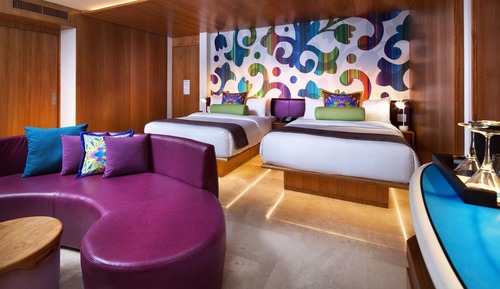 Standard Room, 2 Queen Beds, Garden View (Balcony)