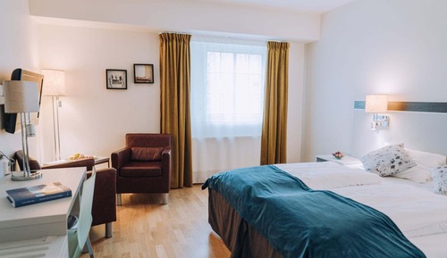 Basic Twin Room, Multiple Beds