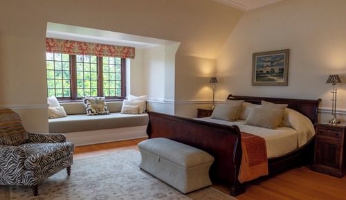 Superior Suites (Manor)